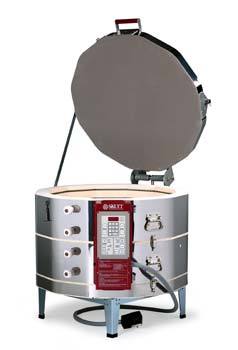 This kiln’s 28 inch diameter opening and 6.6 cubic foot capacity allows for the easy firing of large platters. It’s low profile design provides easy loading and unloading. The kiln powers up to Cone 10, and is well suited for porcelain firings, apart from regular firings.